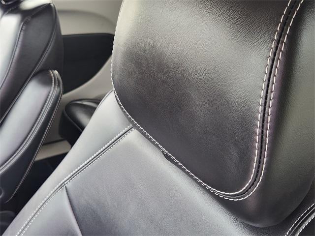 used 2024 Chrysler Pacifica car, priced at $29,350