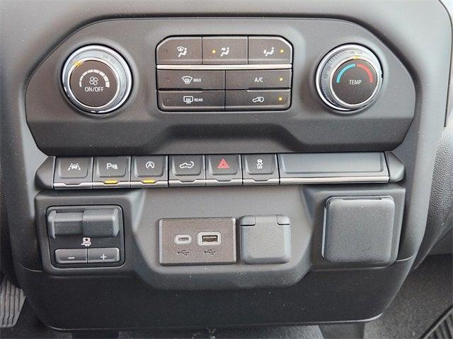 new 2025 Chevrolet Silverado 1500 car, priced at $40,075