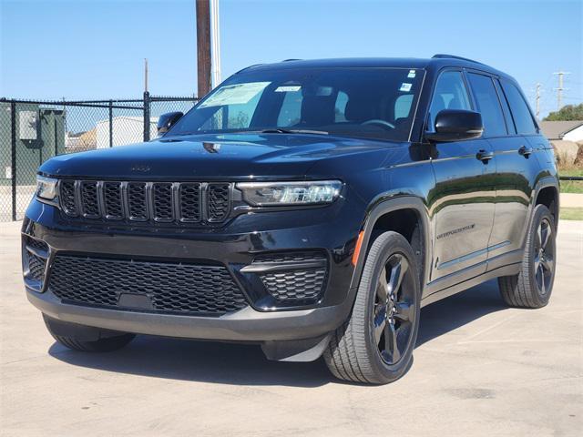 used 2023 Jeep Grand Cherokee car, priced at $28,450