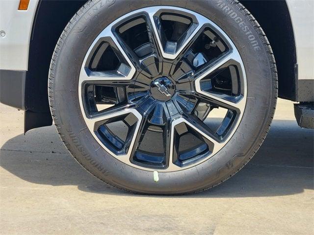 new 2025 Chevrolet Suburban car, priced at $77,120