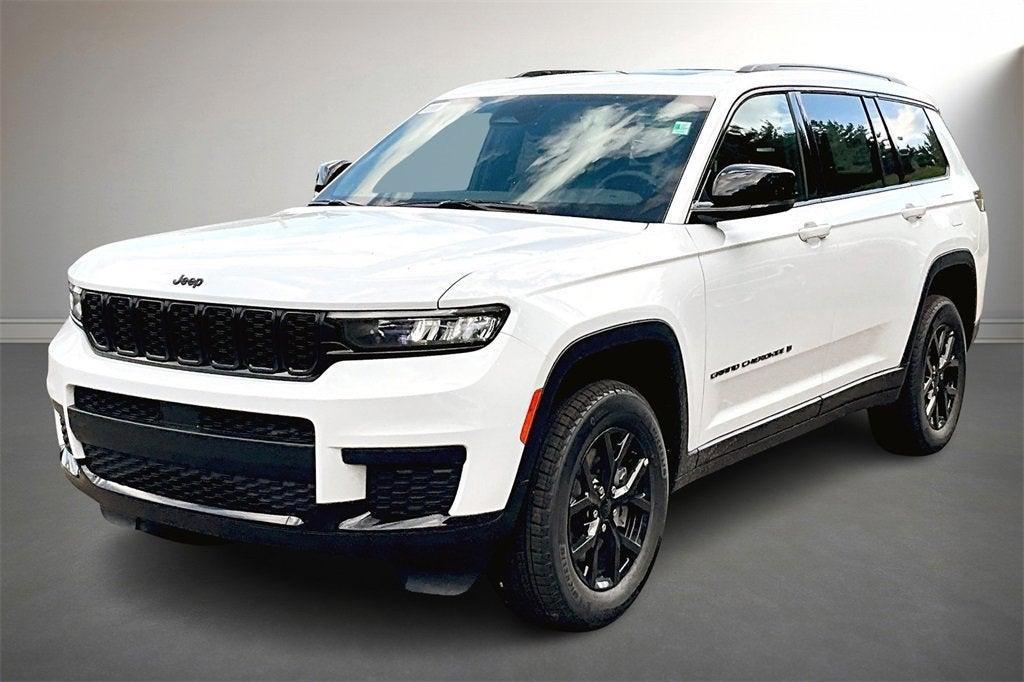 new 2024 Jeep Grand Cherokee L car, priced at $42,874