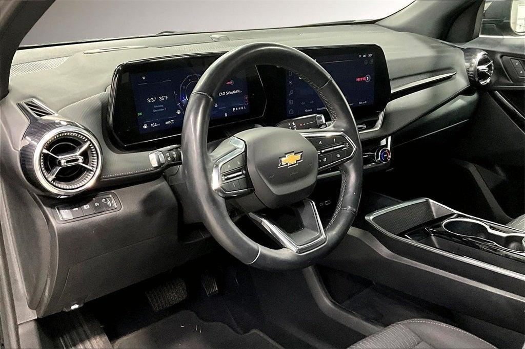 used 2025 Chevrolet Equinox car, priced at $27,500