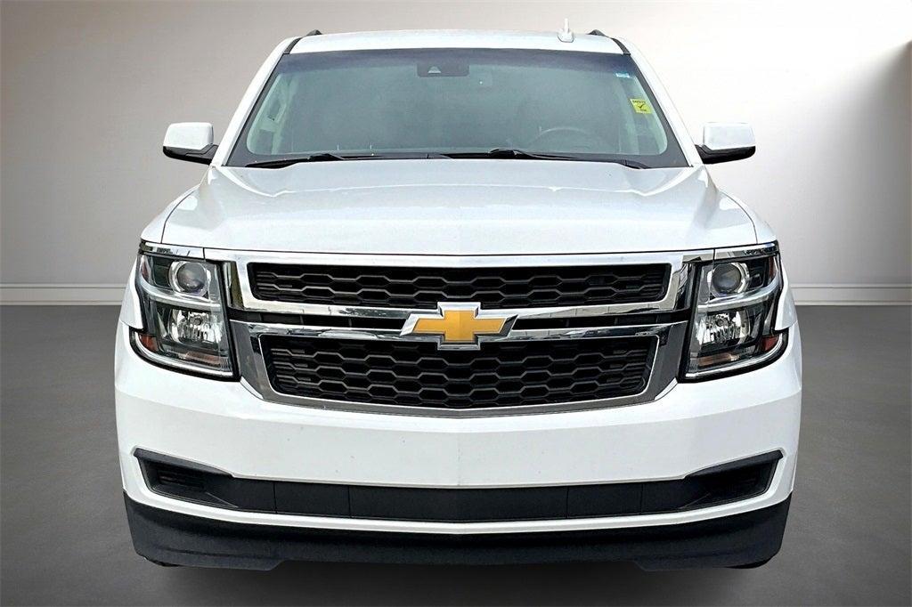 used 2015 Chevrolet Suburban car, priced at $25,900