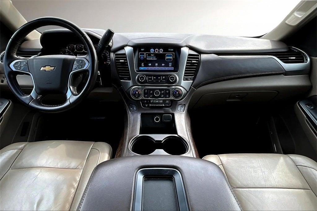 used 2015 Chevrolet Suburban car, priced at $25,900