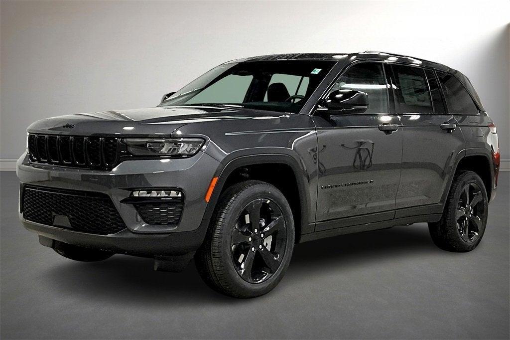 new 2025 Jeep Grand Cherokee car, priced at $46,990