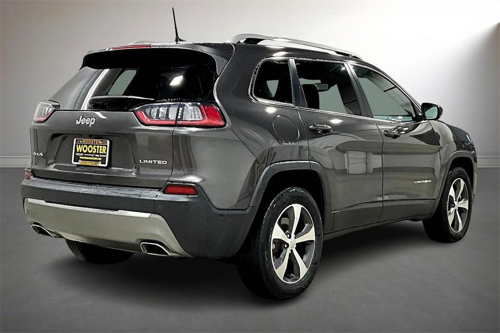 used 2021 Jeep Cherokee car, priced at $22,900