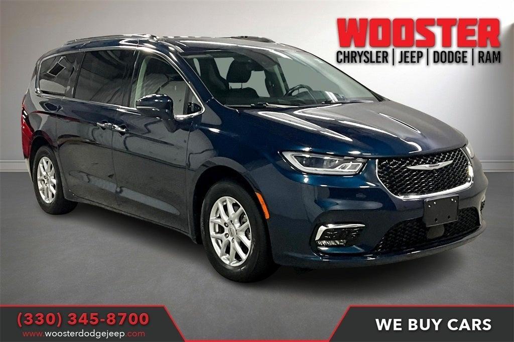 used 2021 Chrysler Pacifica car, priced at $28,748