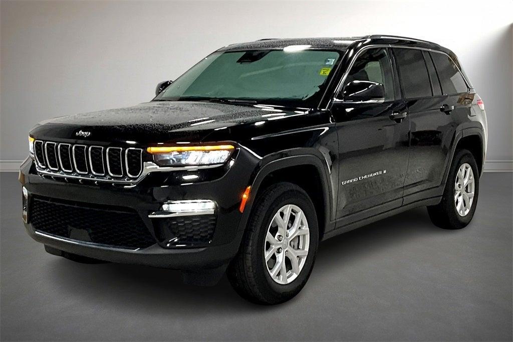 used 2023 Jeep Grand Cherokee car, priced at $36,000