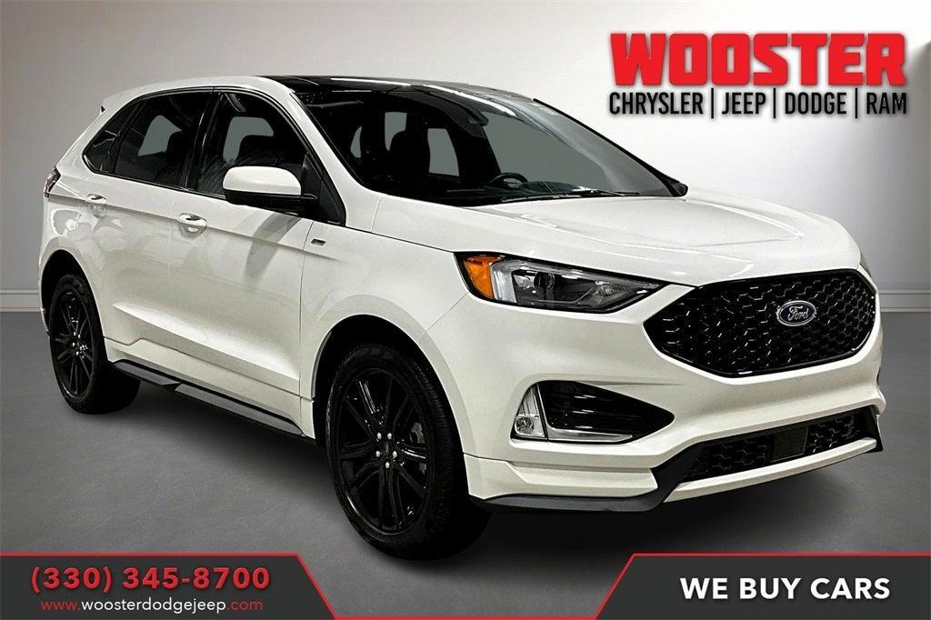used 2023 Ford Edge car, priced at $30,000