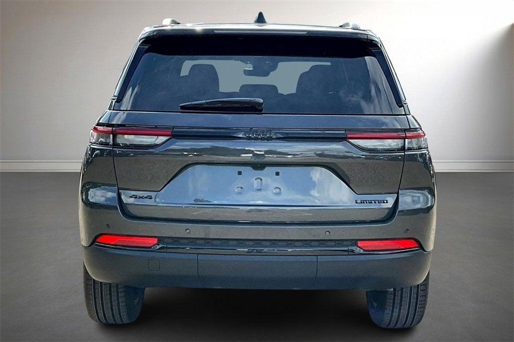 new 2025 Jeep Grand Cherokee car, priced at $48,707