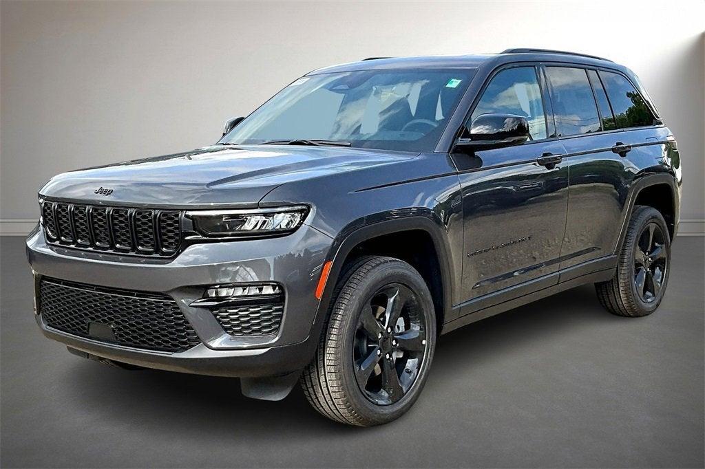 new 2025 Jeep Grand Cherokee car, priced at $48,707