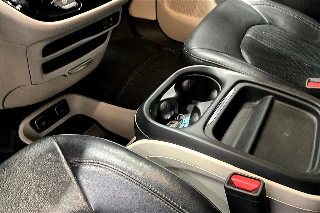 used 2019 Chrysler Pacifica car, priced at $21,500