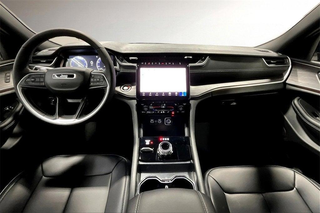 new 2025 Jeep Grand Cherokee L car, priced at $46,382
