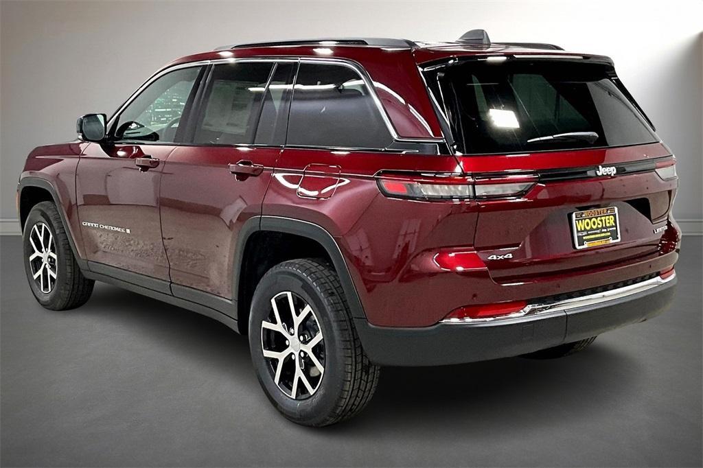 new 2025 Jeep Grand Cherokee car, priced at $44,900