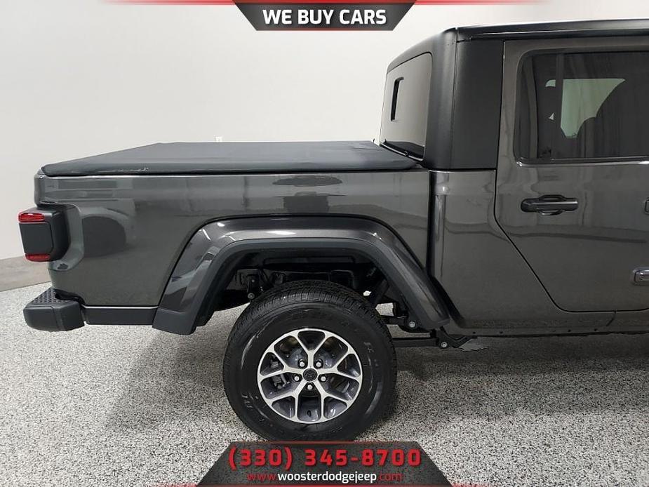 new 2024 Jeep Gladiator car, priced at $47,023