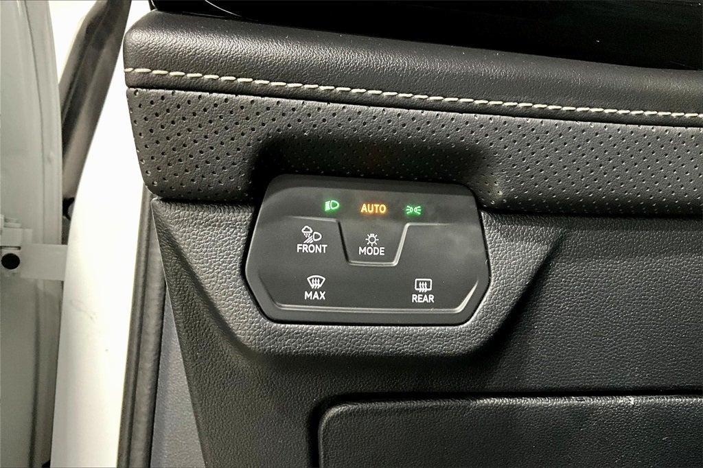 used 2024 Volkswagen Atlas car, priced at $34,000
