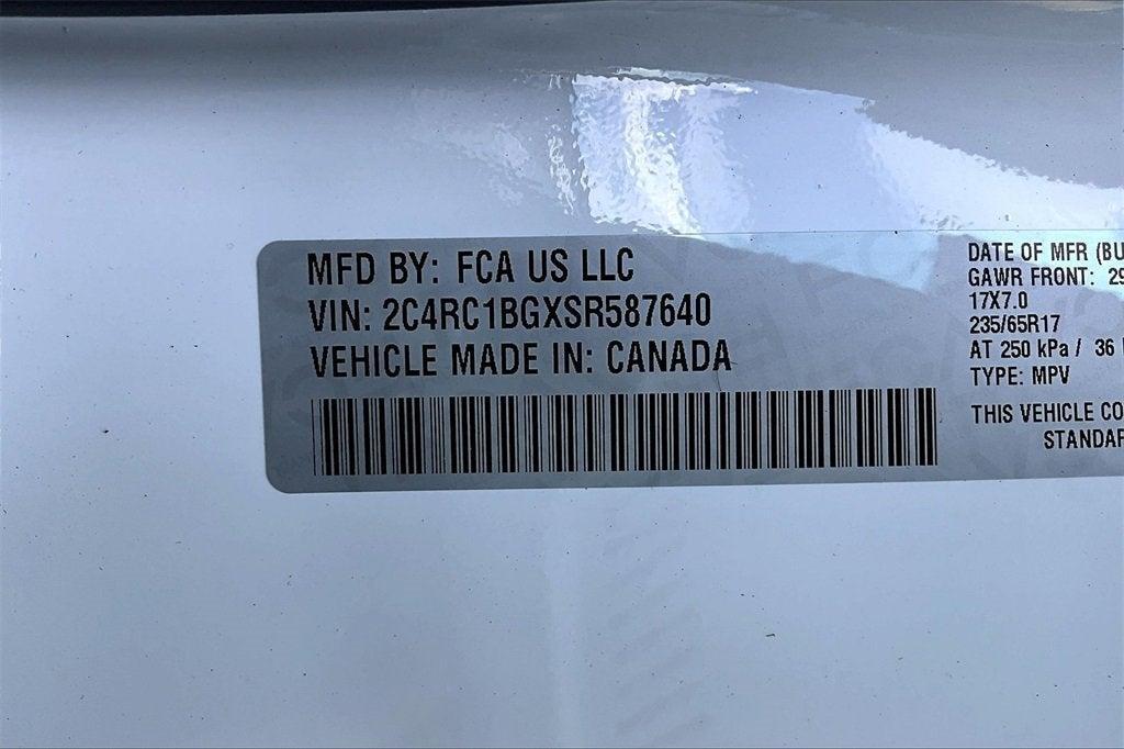 new 2025 Chrysler Pacifica car, priced at $40,299