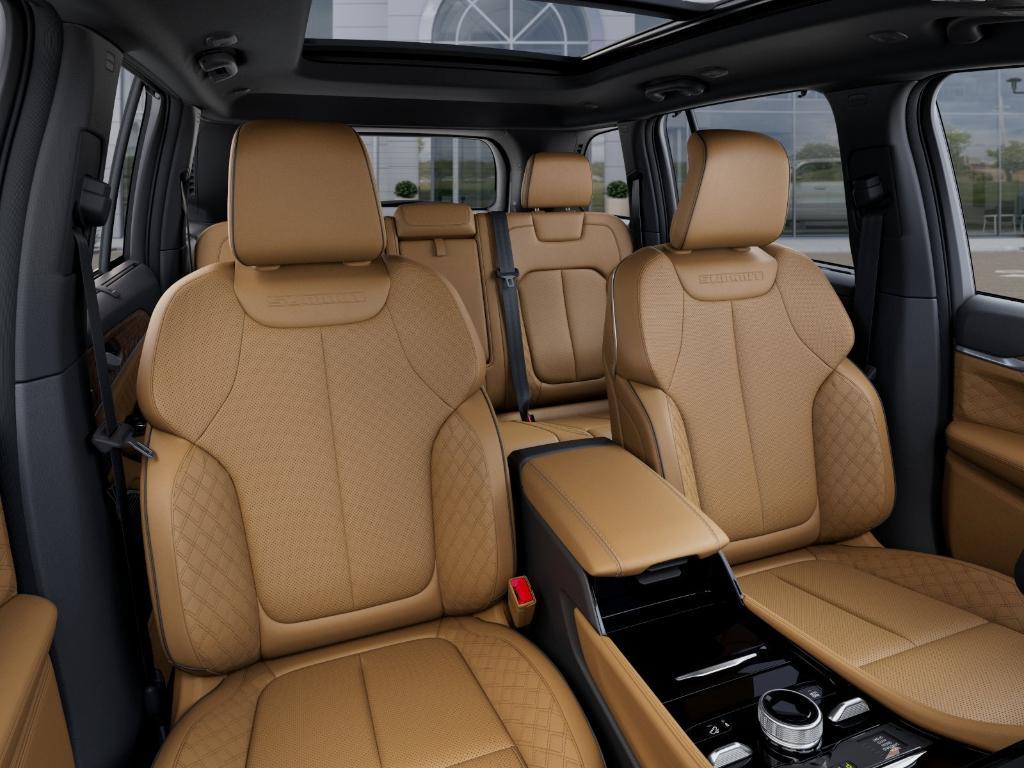 new 2025 Jeep Grand Cherokee car, priced at $66,555