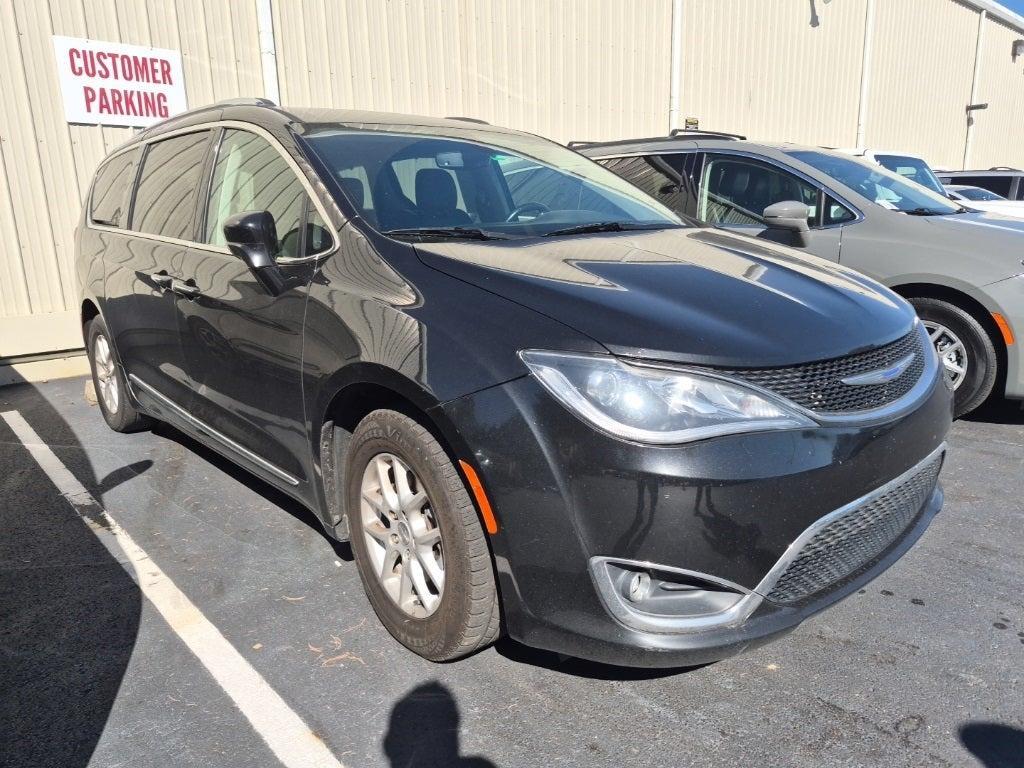 used 2020 Chrysler Pacifica car, priced at $20,900