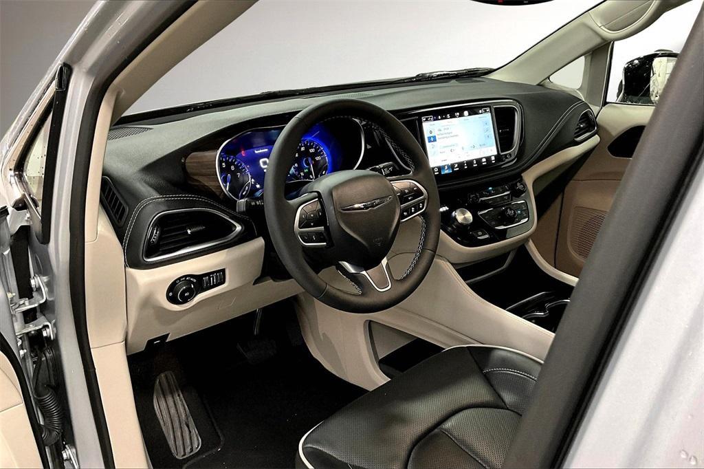 used 2023 Chrysler Pacifica car, priced at $42,900