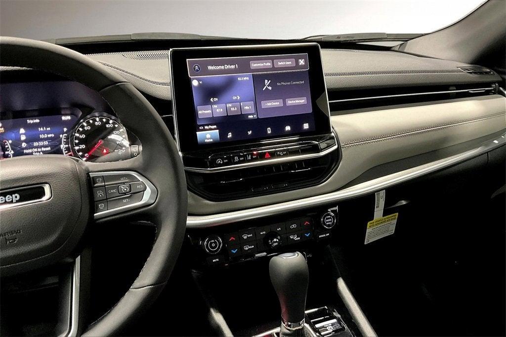 new 2026 Jeep Compass car, priced at $31,905