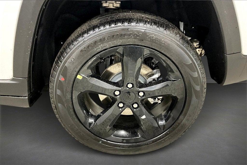 new 2025 Jeep Grand Cherokee car, priced at $46,650