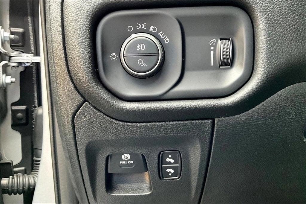 new 2025 Ram 1500 car, priced at $45,137