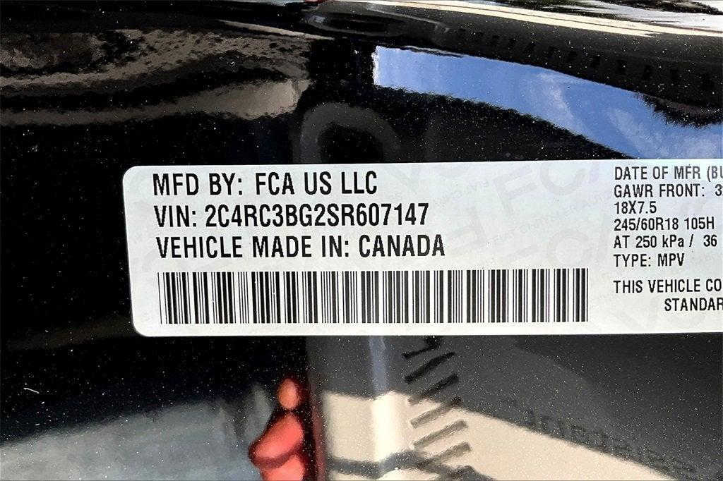 new 2025 Chrysler Pacifica car, priced at $45,753
