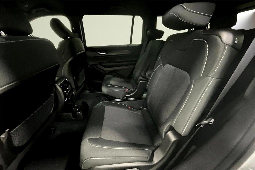 new 2025 Jeep Grand Cherokee L car, priced at $38,683
