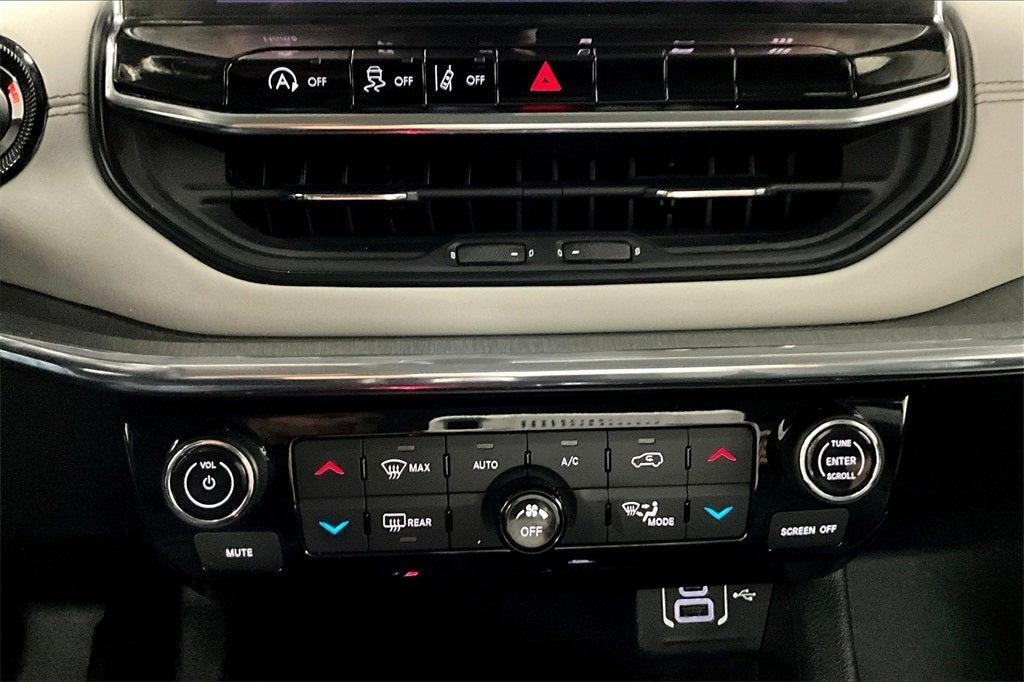used 2022 Jeep Compass car, priced at $22,900
