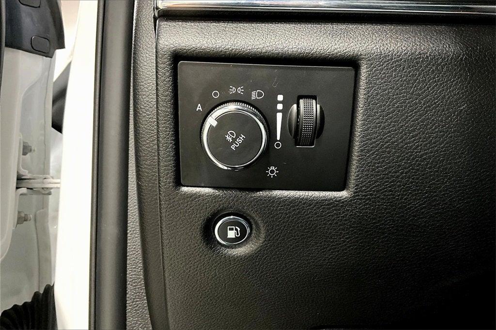 used 2019 Jeep Grand Cherokee car, priced at $18,000