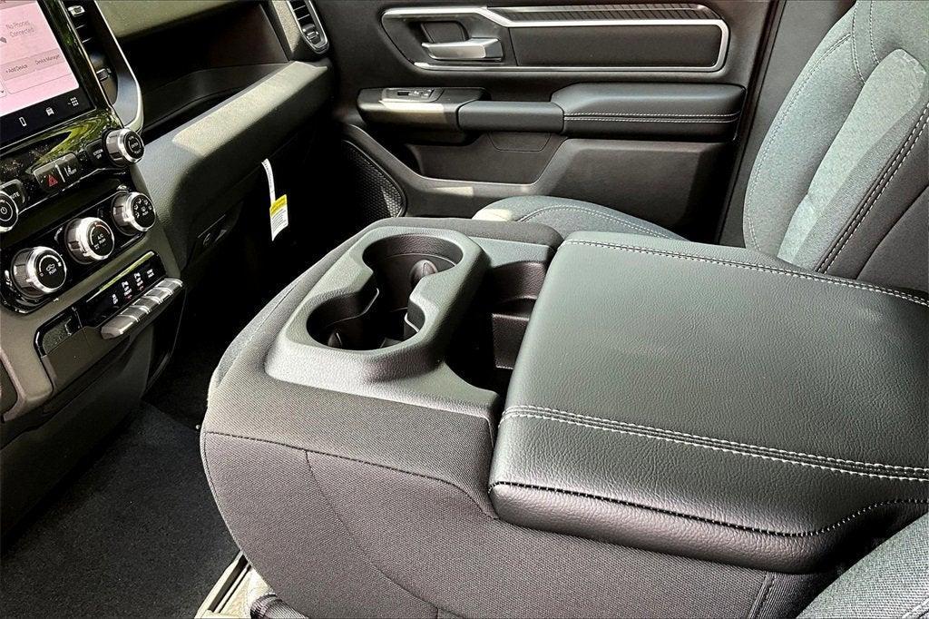 new 2025 Ram 1500 car, priced at $39,641