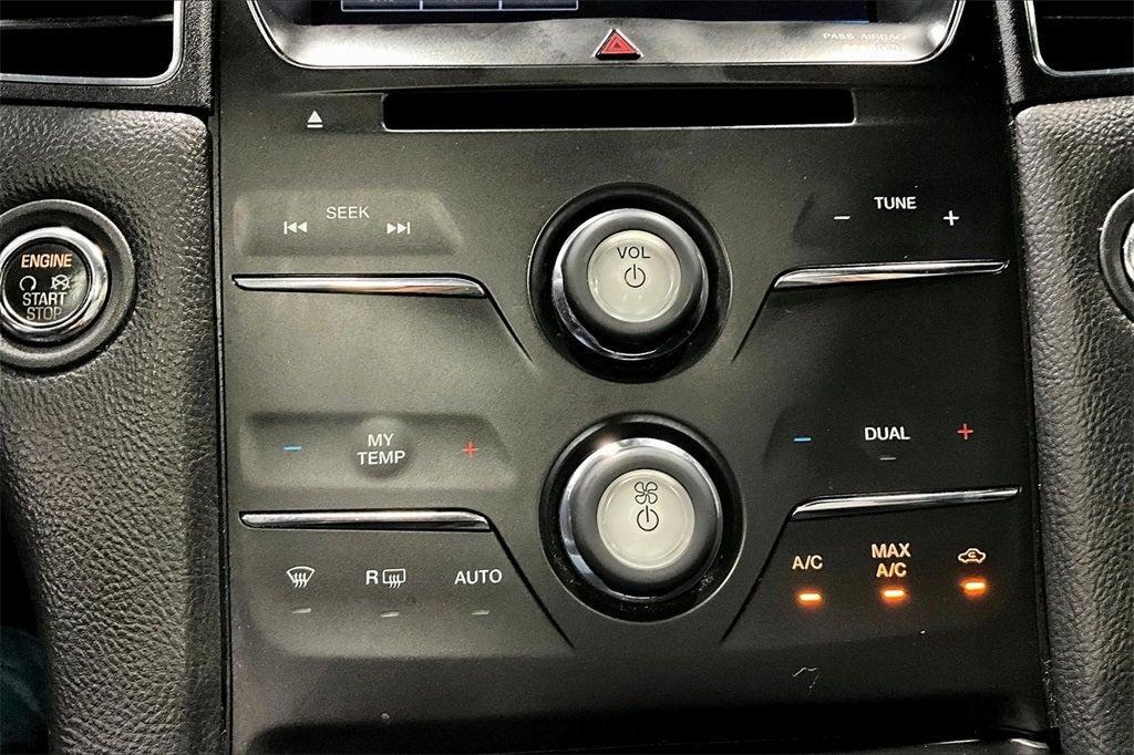 used 2015 Ford Taurus car, priced at $9,500