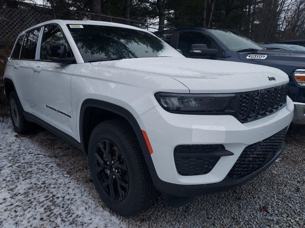 new 2025 Jeep Grand Cherokee car, priced at $39,500