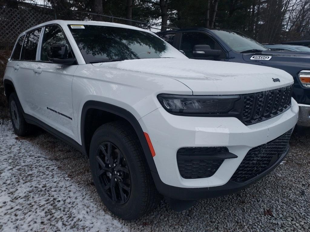 new 2025 Jeep Grand Cherokee car, priced at $41,400