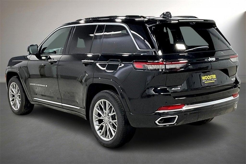 new 2025 Jeep Grand Cherokee car, priced at $62,000