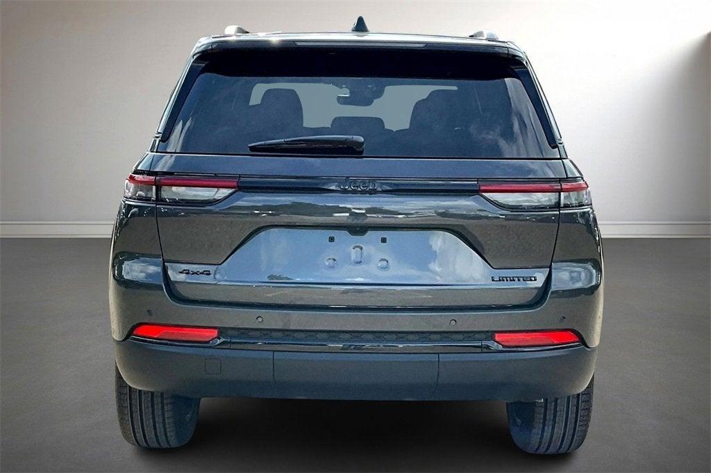 new 2025 Jeep Grand Cherokee car, priced at $47,250