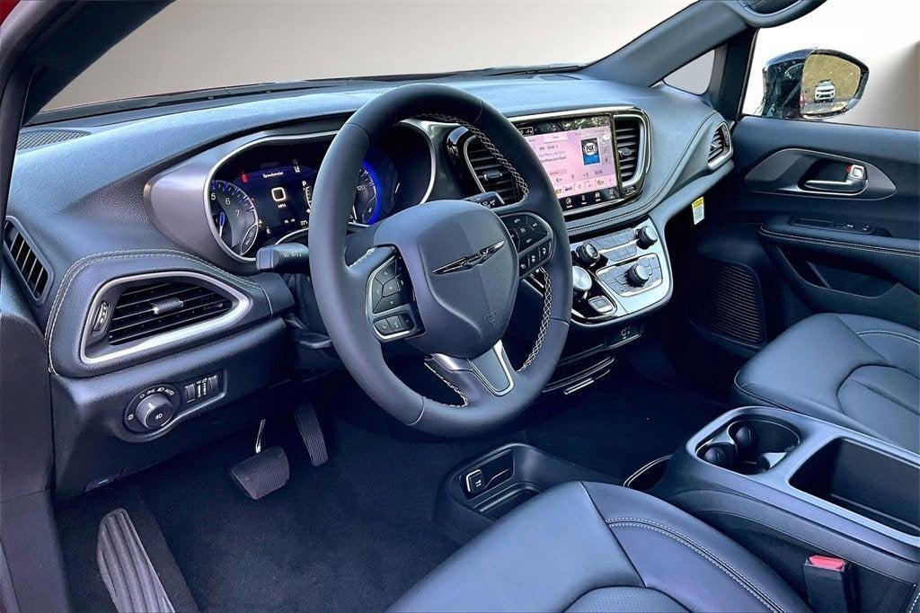 new 2026 Chrysler Pacifica car, priced at $40,699