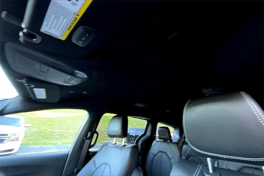 new 2026 Chrysler Pacifica car, priced at $40,699