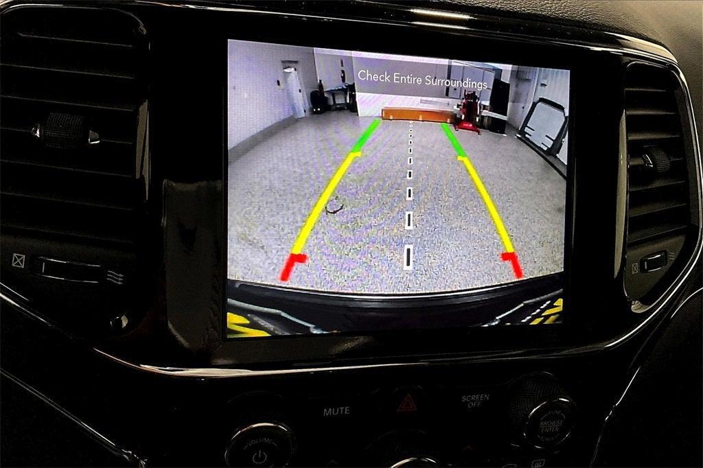 used 2021 Jeep Grand Cherokee car, priced at $29,000