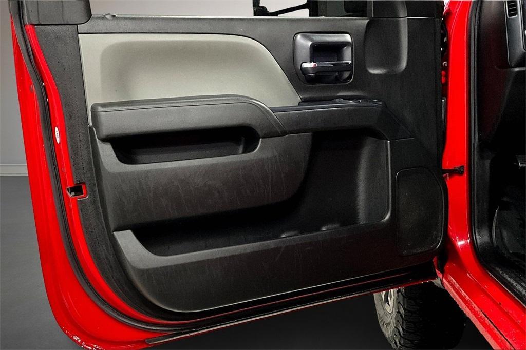 used 2018 Chevrolet Silverado 2500 car, priced at $28,900