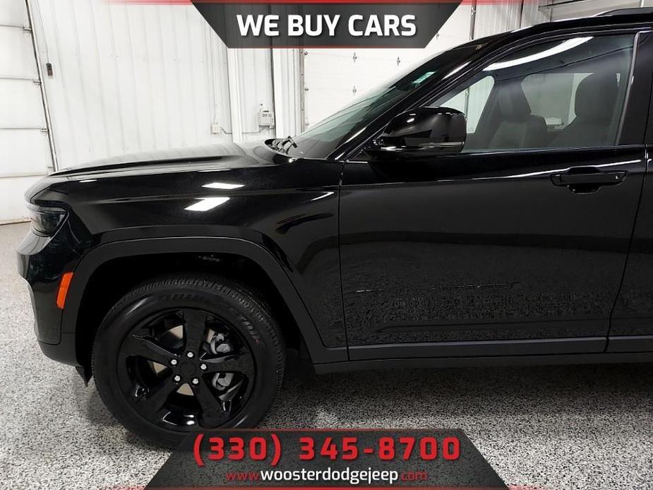 new 2024 Jeep Grand Cherokee car, priced at $49,175