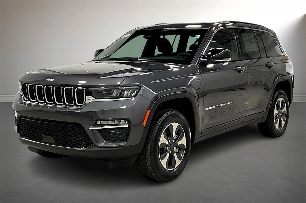 new 2025 Jeep Grand Cherokee 4xe car, priced at $56,080