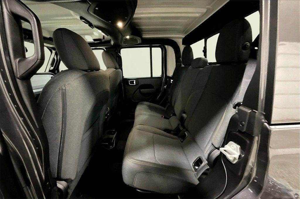 new 2025 Jeep Gladiator car, priced at $42,250