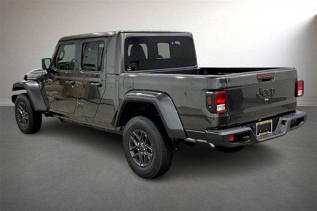 new 2025 Jeep Gladiator car, priced at $42,250