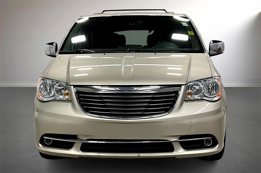 used 2015 Chrysler Town & Country car, priced at $14,900