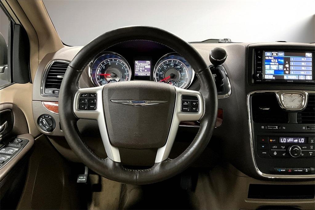 used 2015 Chrysler Town & Country car, priced at $14,900