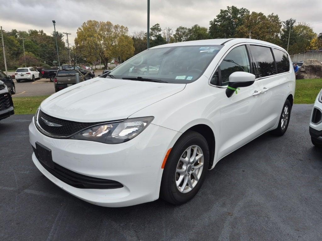 used 2017 Chrysler Pacifica car, priced at $16,900