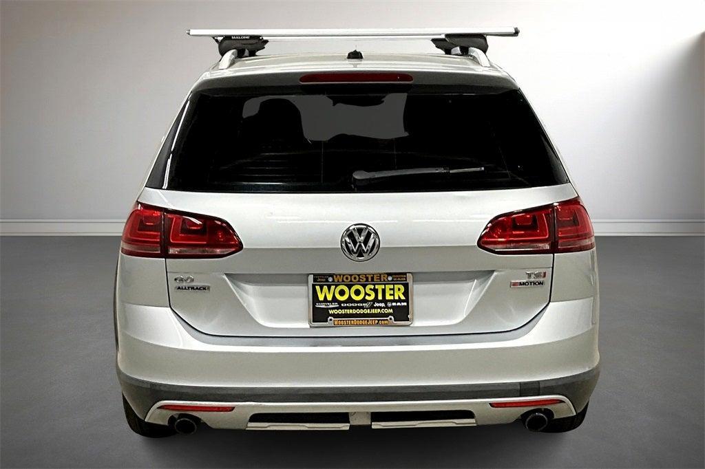 used 2017 Volkswagen Golf Alltrack car, priced at $15,900