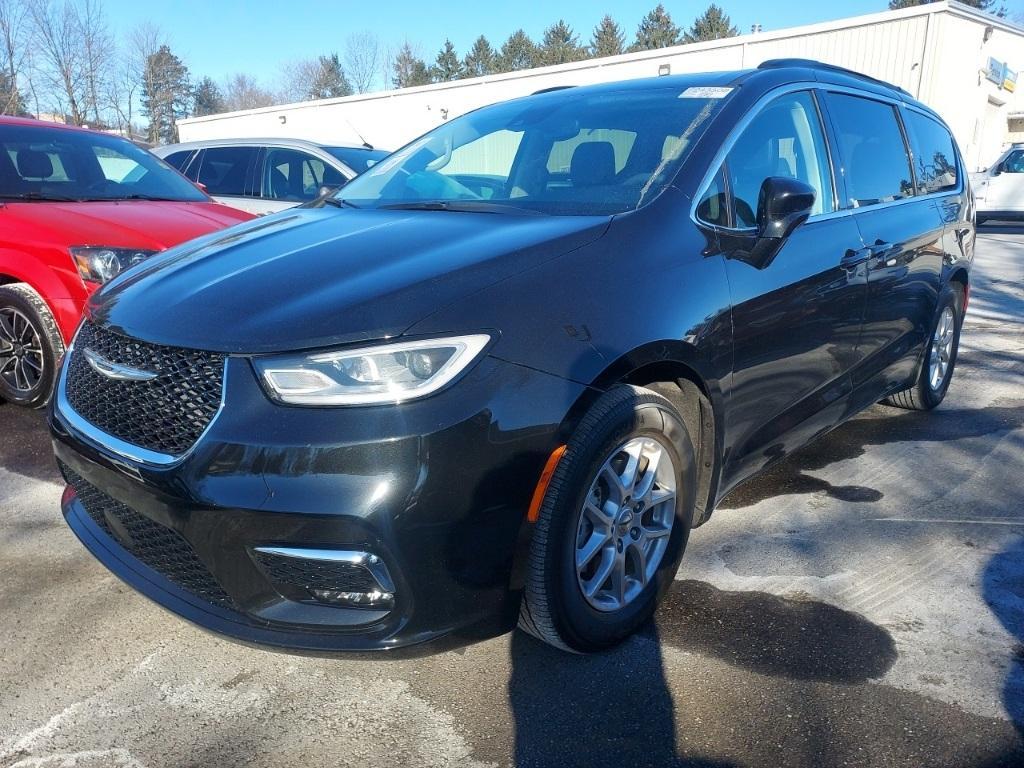 used 2022 Chrysler Pacifica car, priced at $23,900